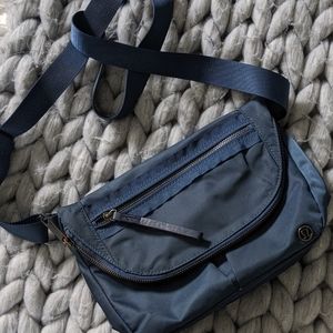 Lululemon bag